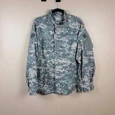 Army Combat Coat In Green Digital Camo Size L • $35