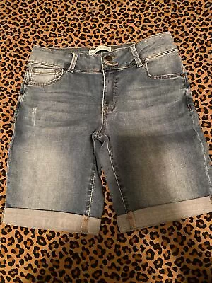 Mudd Jeans Size 16 • $5