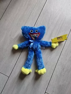 Official Poppy Playtime Cute Small Blue Scary Huggy Wuggy 24cm Soft Plush Toy  • £15