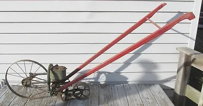 Iron Age Standard Vintage PLANTER Hill And Drill SEEDER C39 Used Good Condition • $239.99