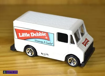 Hot Wheels Little Debbie Snacks Van [USA Set Exclusive] - VGC/Loose/XHTF [E-808] • $13.95