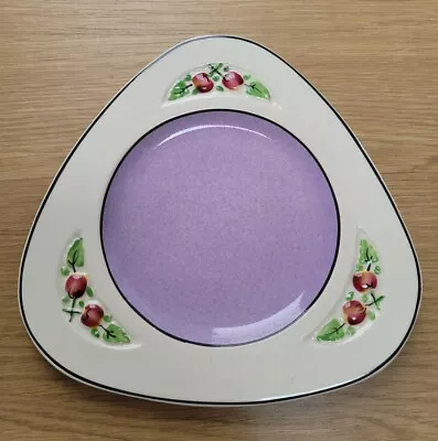 £6.30 • Buy 1 X SOHO POTTERY Solian TRIANGLE Ambassador Ware Side Plates  ENGLAND Lilac