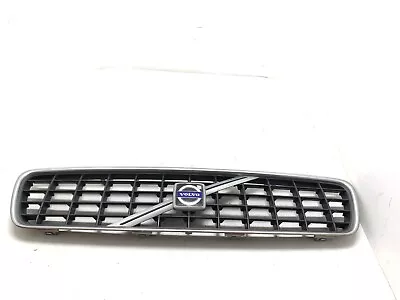 2004-2007 Volvo S40/V50 Front Grille Part # 08620116 • $90