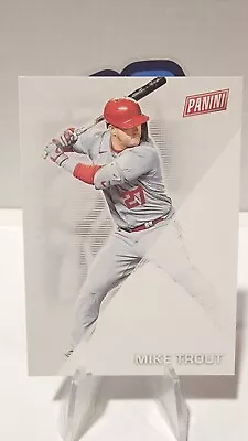 Mike Trout 2022 Panini Father's Day - #21 - Los Angeles Angels • $1