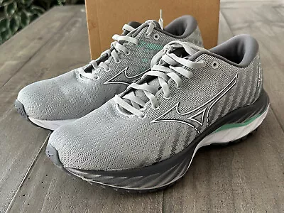 Mizuno Women's Size US 8.5 Wave Inspire 19 Harbor Mist/White Style # J1GD234424 • $151.96