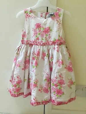 Maggie & Zoe Floral Dress 4T • £7.99