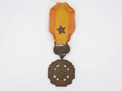 Original Vietnam War Republic Of Vietnam Gallantry Cross With Star • $39.97
