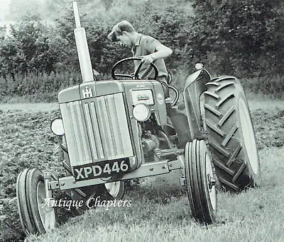 McCormick B414 Diesel Tractor International Harvester Company 1965 Advert M909 • £10