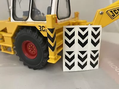 £6 • Buy LEG CHEVRONS X 3 Black To FIt BRITAINS JCB 3C ,3CX MARK III DECALS CONVERSION