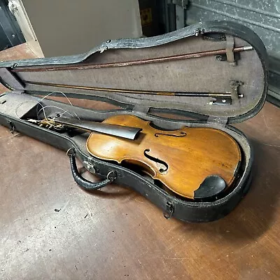 Broken Old 4/4 Violin For Repair. • $95