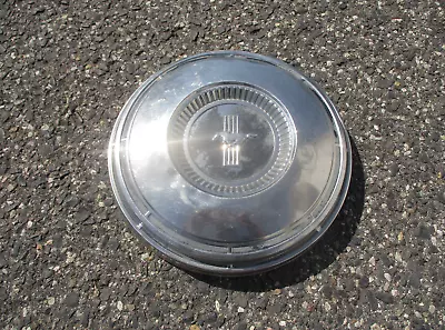 One Genuine 1967 1968 Ford Mustang Dog Dish Hubcap Wheel Cover • $18
