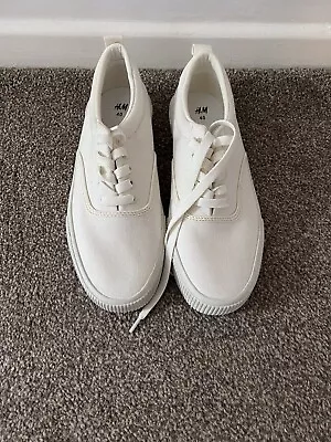 H&M White Canvas Shoes Size 40 UK 6.5 Men • £14.90