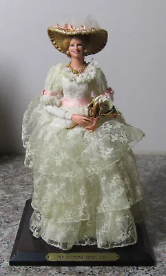 Vng .Seleccion Marin Chiclana Espana Doll Maria Cristina Siglo XIX On Wood Base • $9.99