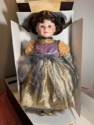 Mundia Doll  Elisabeth  Reve De Porcelaine Poupees De Collection • $220