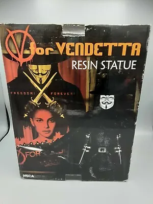$250 • Buy V For VENDATTA Resin Statue By NECA