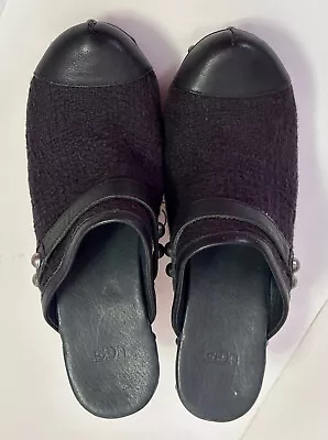 Ugg Women’s Jolene Slip On Clogs Size 9 Black • $65