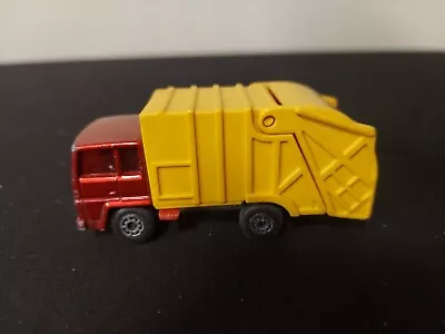 (M) Vintage Matchbox Lesney Rolamatics Diecast Model No.36 Refuse Truck  • $4.50