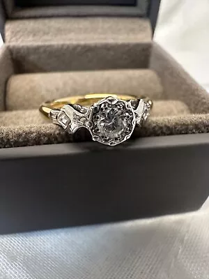 18ct Yellow Gold And Platinum Vintage Diamond RIng (0.25ct) 2.8 Grams • £450