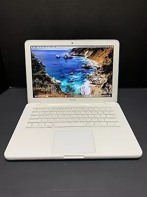 Apple Macbook Unibody 13” 8GB RAM 500GB HDD Core 2 Duo 2009 • $175