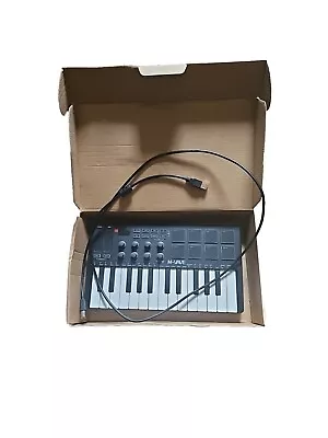 M-VAVE 25-Key MIDI Controller Keyboard Piano Mini Portable USB Keyboard & 8 RGB • $47