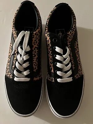 Vans Old Skool Cheetah Sneakers. Size 8. • $49