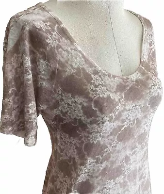 T Party Womens Floral Lace Top Beige Cream Summer Soft Tunic Hi Low Split Hem M • $12.55