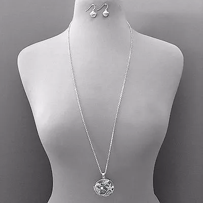 Silver Sea Horse Starfish Sea Life Open Circle Pendant Necklace With Earring Set • $9.99