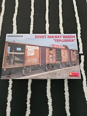 MIN35300 - Miniart 1:35 - Soviet Railway Wagon 'Teplushka' • £30