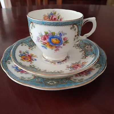 SALISBURY  TRIO  TEACUP SAUCER PLATE BONE CHINA  No 2229   #ws • $44