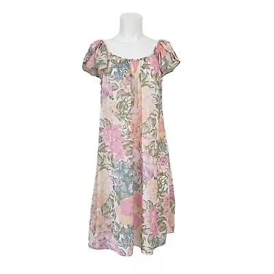 Miss Elaine Floral Print Short Sleeve Nightgown Medium • $18