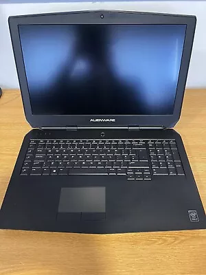 Alienware 17 R2 Laptop Intel I7-4710 HQ 2.50GHz 16GB RAM • £10