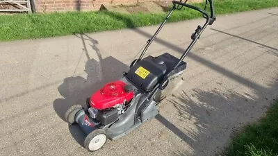 Honda HRX426QX Self-Propelled Petrol Roller Lawnmower • £395