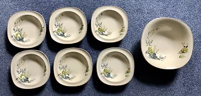 J&G Meakin 1950s Bowl Set “Sol” Yellow Roses - 6x Small Bowls 1x Larger Bowl • £9