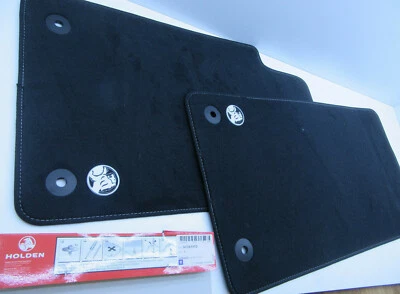 $149 • Buy Genuine Front Floor Mat Carpet Set For Holden Commodore Vf Ss Ssv Sv8 Redline