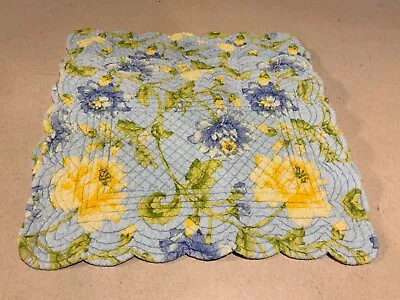 Set Of 4 C&F Scalloped Reversible Rectangular Blue Floral Placemats • $14