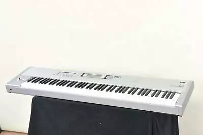 Korg TRITON Le 88 Music Workstation Keyboard CG00268 • $839.99
