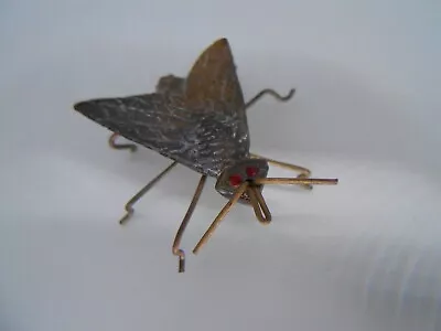 Vtg Brass Fly Bee Insect W/Red  Eyes Bug Metalware  Figurine  India Ca. 1980s • $5