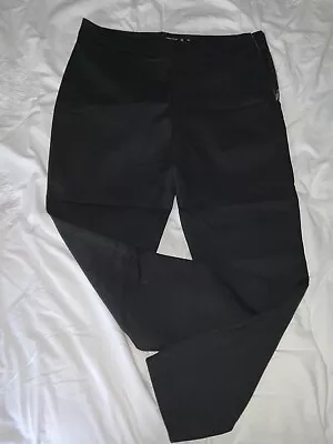 BNWOT Ladies Trousers From Karen Millen Size 16 • £15