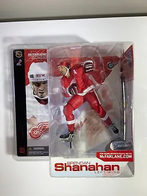 Brendan Shanahan Chase Away Red Detroit Red Wings NHL McFarlane Series 4 Figure • $56.26