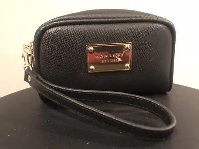 Michael Kors Black Leather Travel Wristlet With Gold Zipper And Detachable Strap • $29.99