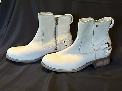 UGG Orion Women's Leather & Suede Buckled Moto Ankle Boots Glacier Size 10 (US) • $35