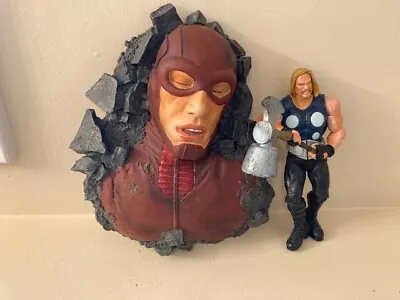 Marvel Select Ultimate Thor With Giant Man Base Stand • $43.62