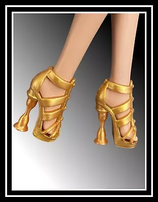 Monster High Cleo De Nile I Heart Shoes Gold Shoes • $14.40