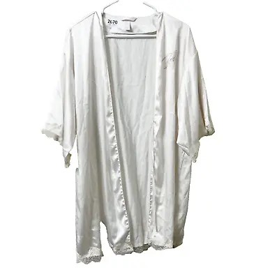 Victorias Secret Womens White Robe XS Here Comes The Bride Satin Lace 3/4 Sleeve • $19.99