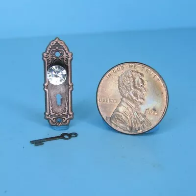 Dollhouse Miniature Bronze Ornate Door Knob With Crystal Handle And Key CLA05697 • $2.06