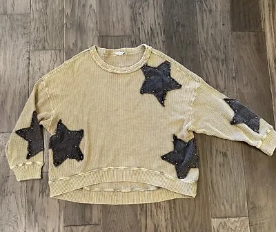 Oli & Hali Women’s Star Patched Waffle Knit Studded Oversized Sweater Sz Large • $29.71