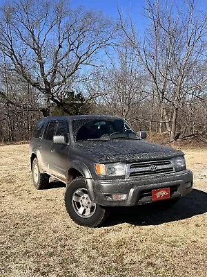 1999 Toyota 4Runner LIMITED • $3000