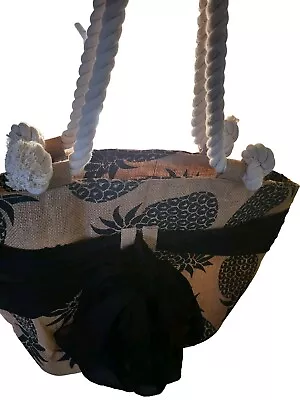 Mud Pie Sarong-Along Tote Bag... Beautiful Pineapple Design Print. • $20