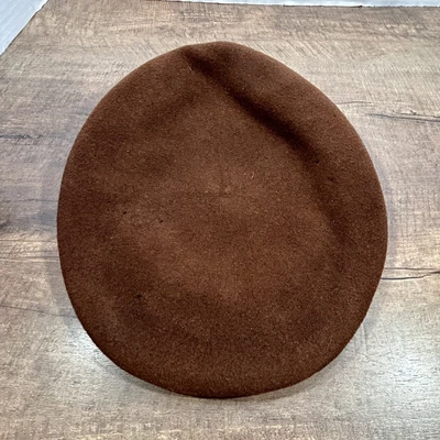 $11 • Buy Kangol Mens Brown 100% Wool Cap Hat MEDIUM Newspaper Boy Beret Style Flaw