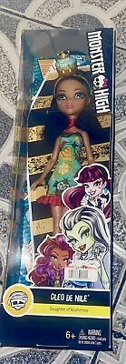 2016 Monster High Sweet Treats Dessert Cleo De Nile Doll Cupcake Crown DXX76  • $79.99